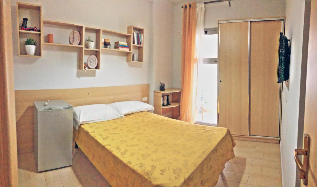 Arianiti Guesthouse Влёра Экстерьер фото