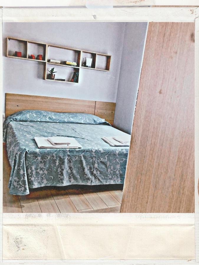 Arianiti Guesthouse Влёра Экстерьер фото