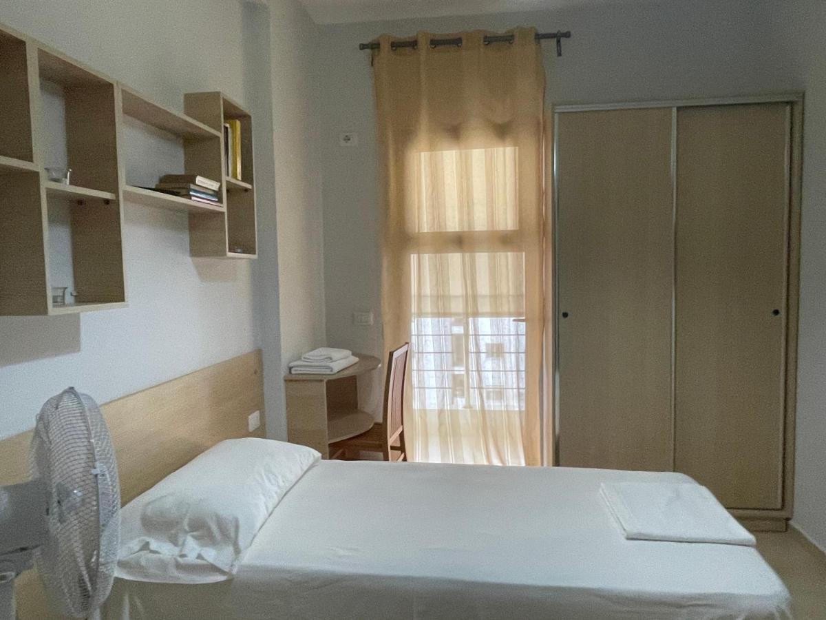 Arianiti Guesthouse Влёра Экстерьер фото