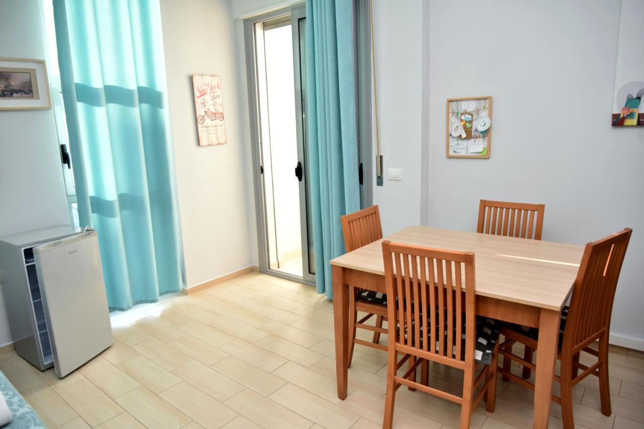 Arianiti Guesthouse Влёра Экстерьер фото