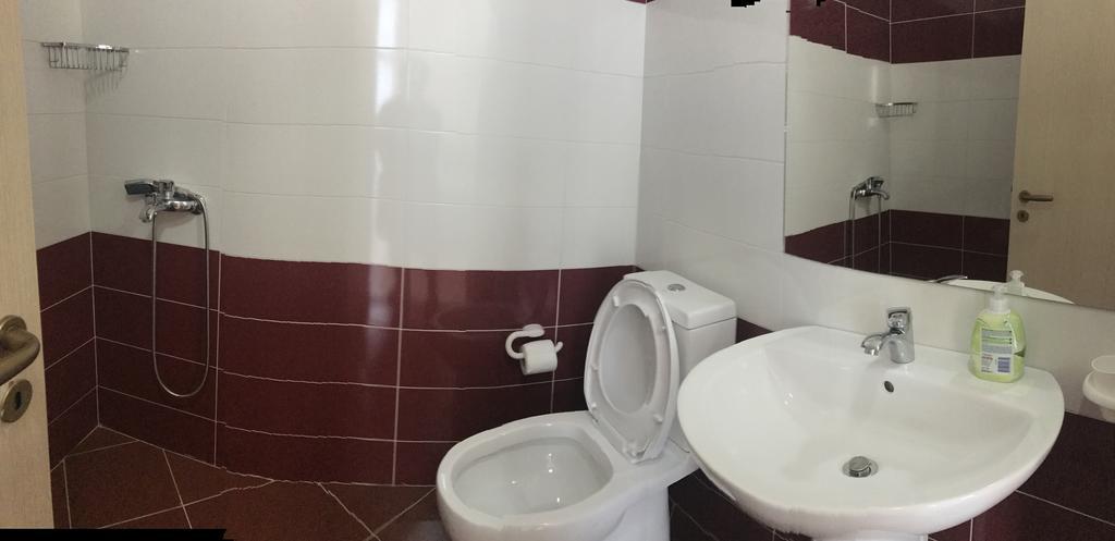 Arianiti Guesthouse Влёра Экстерьер фото