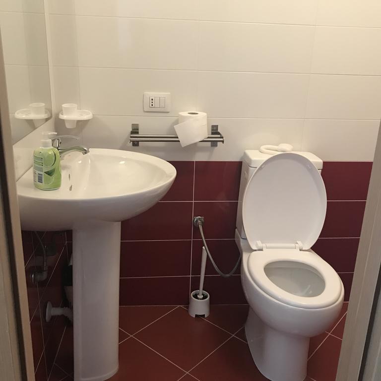 Arianiti Guesthouse Влёра Экстерьер фото